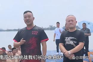 小贝：梅西从第一天开始就比其他球员来得早，离开得晚